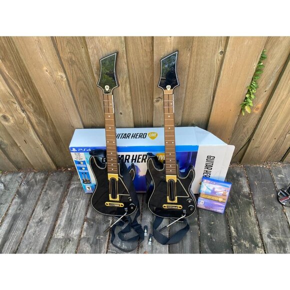 Guitar Hero Live PS4 Bundle 2 Guitars 2 Dongles, & Game Straps Tested 0000654 - Picture 5 of 9